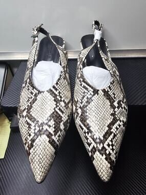 Iiimmu snake print pump heels P2435 size 9